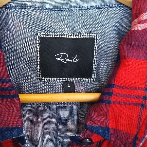 NWOT ! Rails red blue button down flannel shirt - Picture 2 of 7